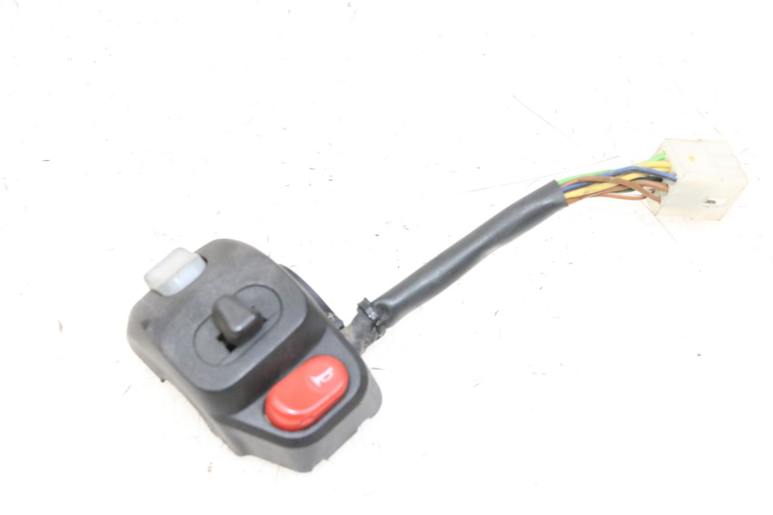 photo de COMMODO GAUCHE YAMAHA YP MAJESTY 125 (2002 - 2006)