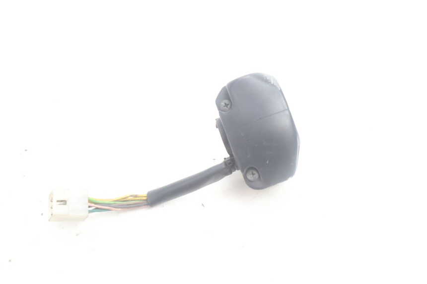 photo de COMMODO GAUCHE YAMAHA YP MAJESTY 125 (2002 - 2006) - Autre angle de vue