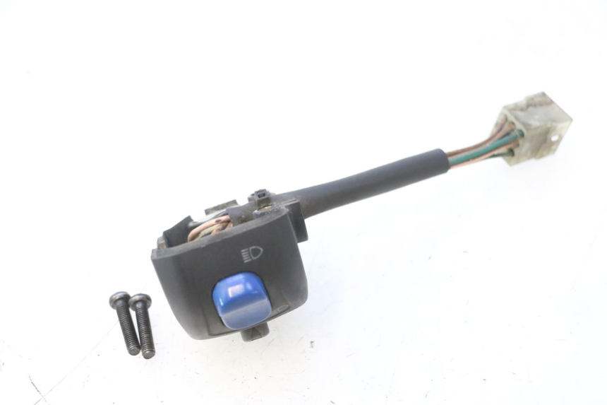 photo de COMMODO GAUCHE YAMAHA YP MAJESTY 125 (1998 - 2001) - Zoom état d’usage
