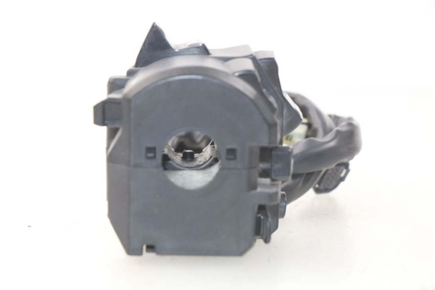 photo de COMMODO GAUCHE YAMAHA YP T-MAX TMAX 530 (2017 - 2020) - État de surface