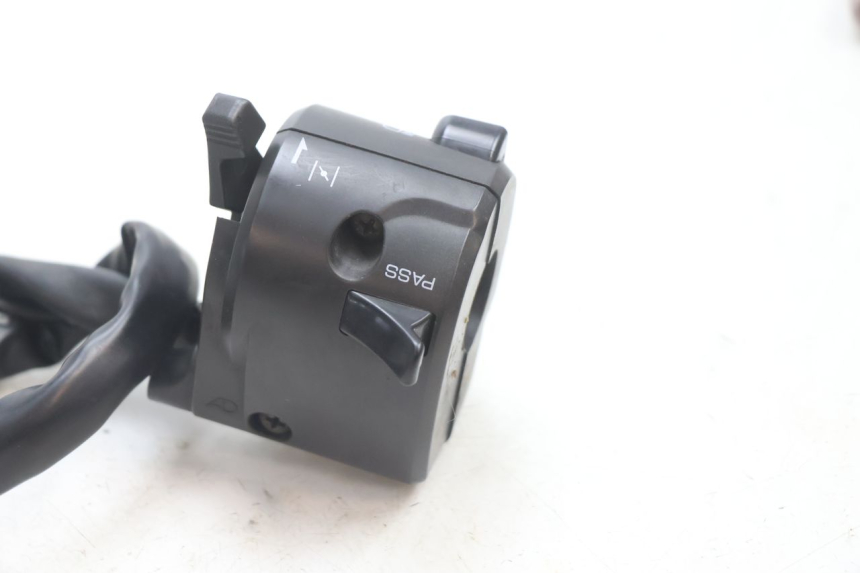 photo de COMMODO GAUCHE KAWASAKI ZX-6R ZX6R 600 (2000 - 2002) - Autre angle de vue
