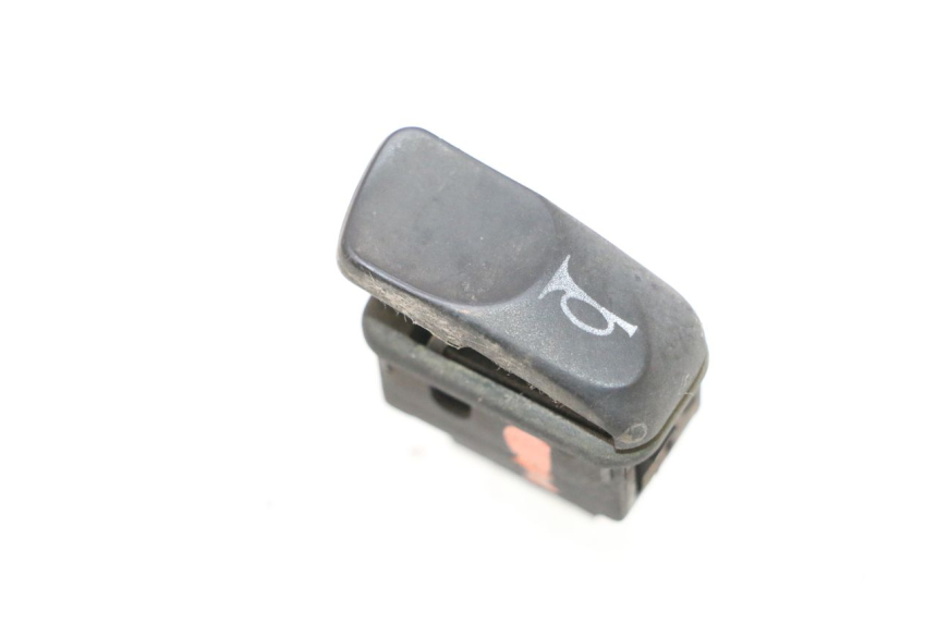 photo de COMMODO KLAXON PIAGGIO MP3 RL 250 (2006 - 2010) - Vue principale