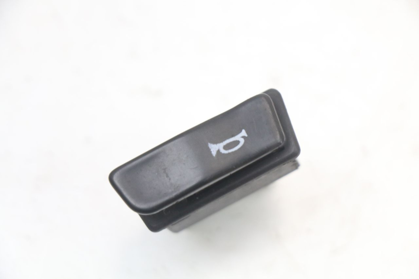 photo de COMMODO KLAXON SYM ORBIT III 3 4T 50 (2018 - 2021) - Détail de la pièce