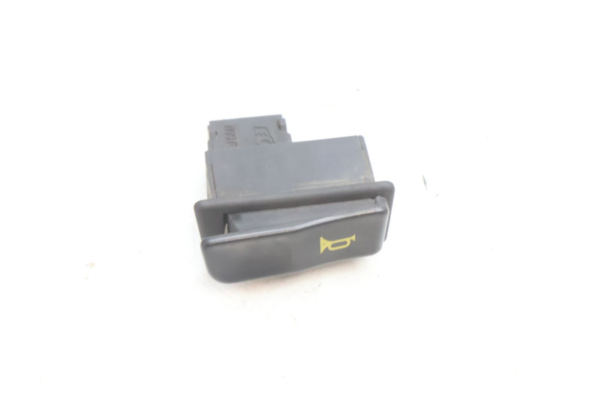 photo de COMMODO KLAXON HONDA SH 125 (2001 - 2003) - Vue principale