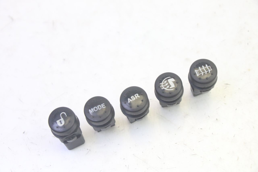 photo de COMMODO PIAGGIO MP3 HPE 350 (2018 - 2020) - Vue principale