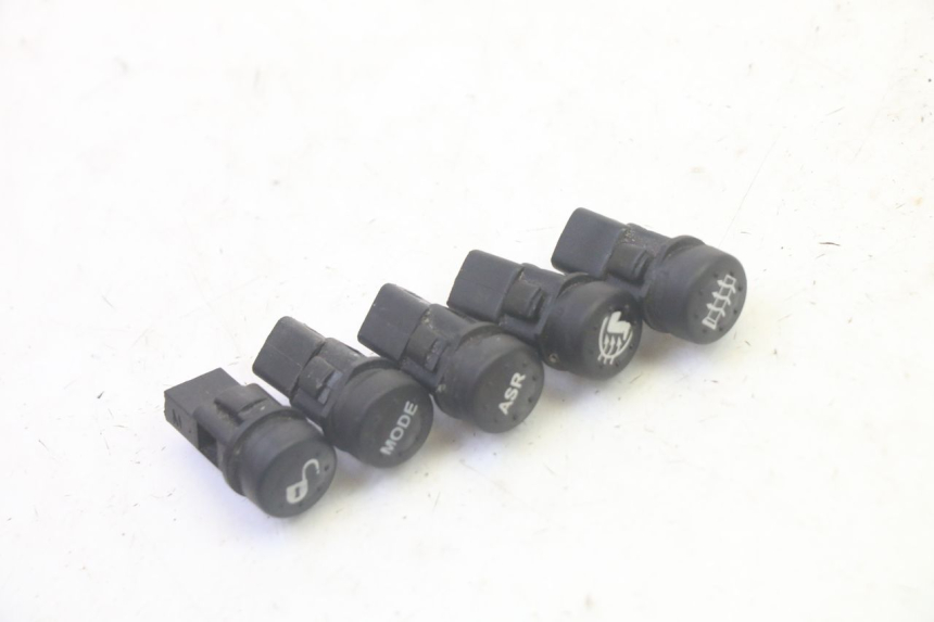 photo de COMMODO PIAGGIO MP3 HPE 350 (2018 - 2020) - Zoom état d’usage