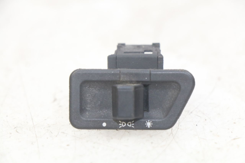 photo de COMMODO PHARE HONDA FES PANTHEON 2T 125 (1998 - 2002)