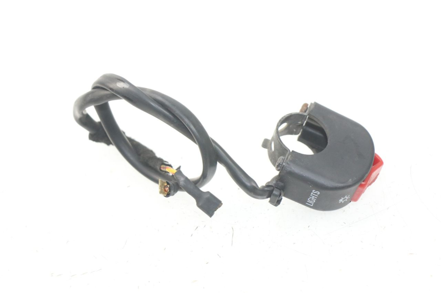 photo de COMMODO PHARE TRIUMPH SPRINT ST ABS 1050 (2005 - 2007)