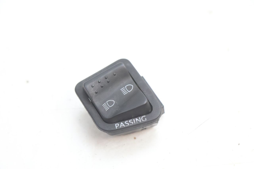 photo de COMMODO PLEIN PHARE PIAGGIO MP3 LT 400 (2007 - 2012) - Vue principale