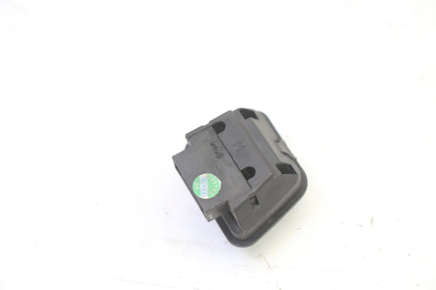 photo de COMMODO PLEIN PHARE PIAGGIO MP3 RL 250 (2007 - 2010)