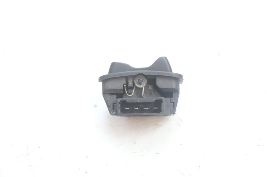 photo de COMMODO PLEIN PHARE PIAGGIO MP3 125 (2006 - 2014) - Zoom état d’usage