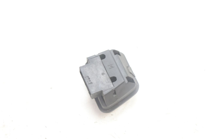 photo de COMMODO PLEIN PHARE PIAGGIO MP3 125 (2006 - 2014) - Autre angle de vue