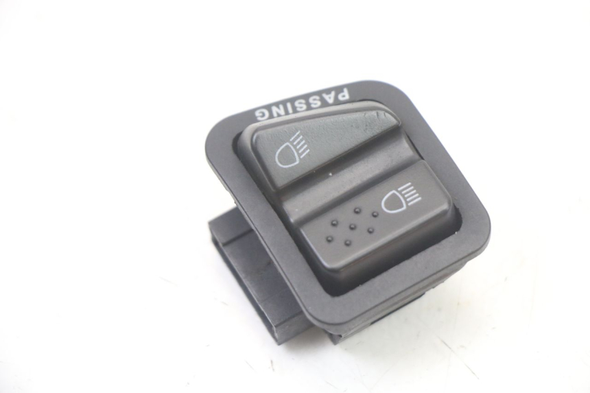 photo de COMMODO PLEIN PHARE PIAGGIO X8 125 (2004 - 2007)