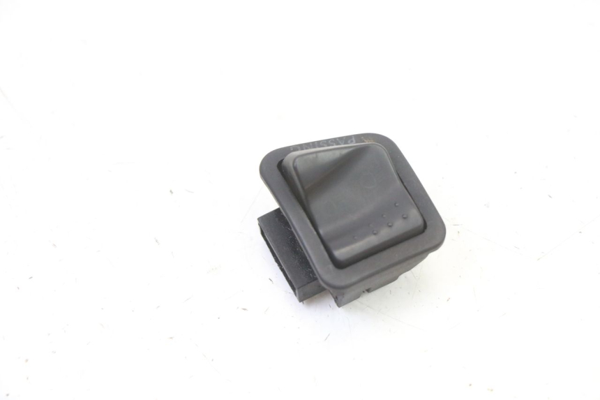 photo de COMMODO PLEIN PHARE PIAGGIO SUPER LX 125 (2000 - 2003)