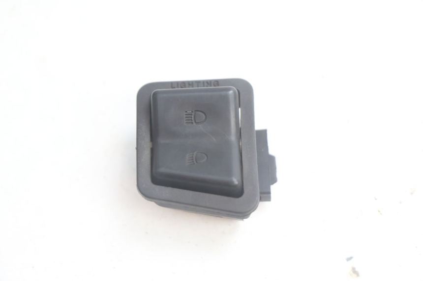 photo de COMMODO PLEIN PHARE YAMAHA XMAX X-MAX 125 (2006 - 2009) - Vue principale