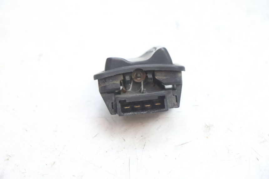 photo de COMMODO PLEIN PHARE PIAGGIO X8 STREET 125 (2006 - 2007) - Autre angle de vue