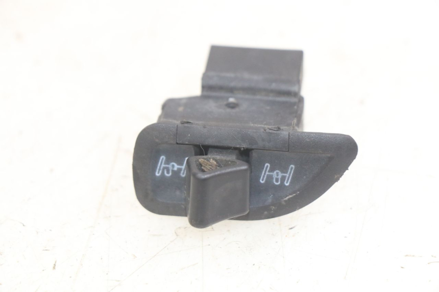 photo de COMMODO ROLL LOCK PIAGGIO MP3 LT 400 (2007 - 2012) - Vue principale
