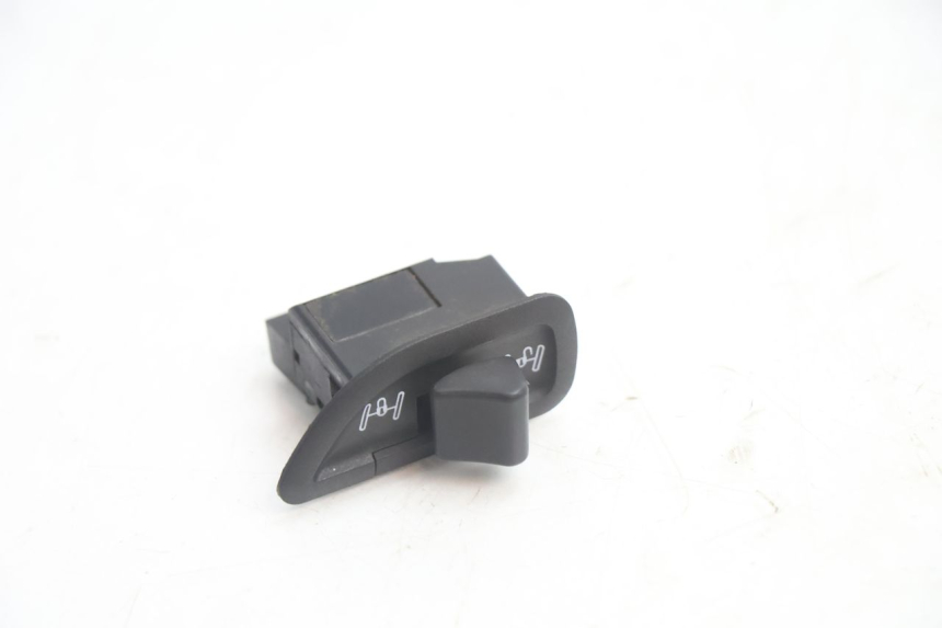 photo de COMMODO ROLL LOCK PIAGGIO MP3 LT 400 (2007 - 2012) - Vue principale