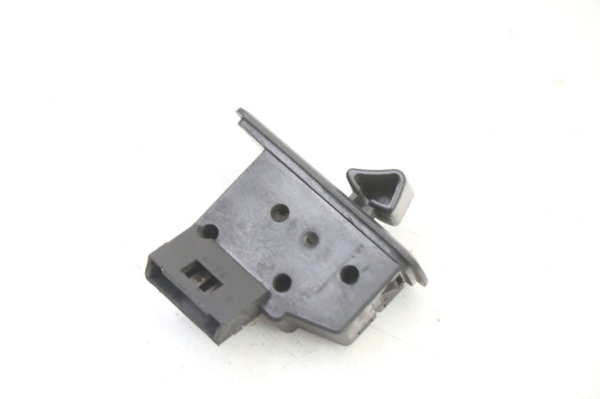 photo de COMMODO ROLL LOCK PIAGGIO MP3 500 (2011 - 2015)