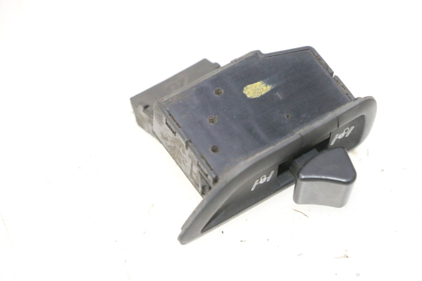 photo de COMMODO ROLL LOCK PIAGGIO MP3 500 (2016 - 2018) - Zoom état d’usage