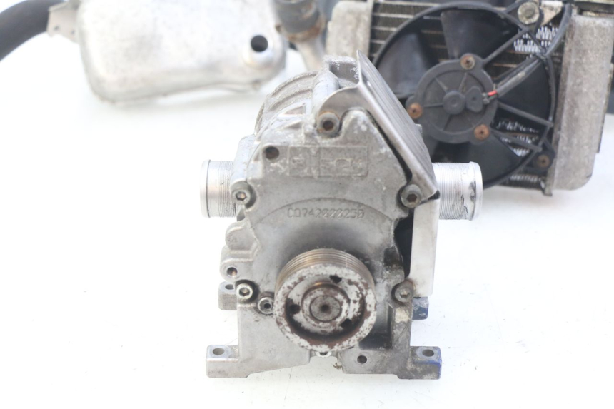photo de COMPRESSEUR PEUGEOT SATELIS COMPRESSOR K15 125 (2006 - 2009) - Focus structure