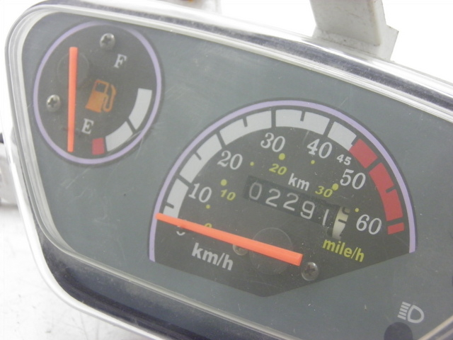 photo de COMPTEUR  ROADSIGN WALLABY 50 (2009 - 2014)