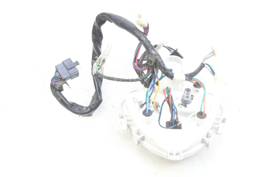 photo de COMPTEUR KYMCO AGILITY 16+ 4T 50 (2018 - 2023) - Autre angle de vue