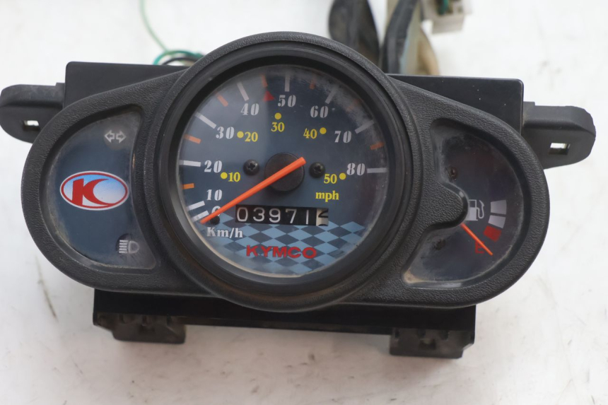 photo de COMPTEUR KYMCO AGILITY 4T 50 (2005 - 2018) - Détail de la pièce