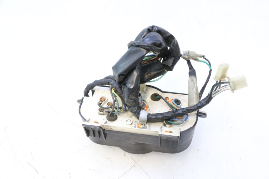 photo de COMPTEUR KYMCO AGILITY 4T 50 (2005 - 2018) - Points de fixation