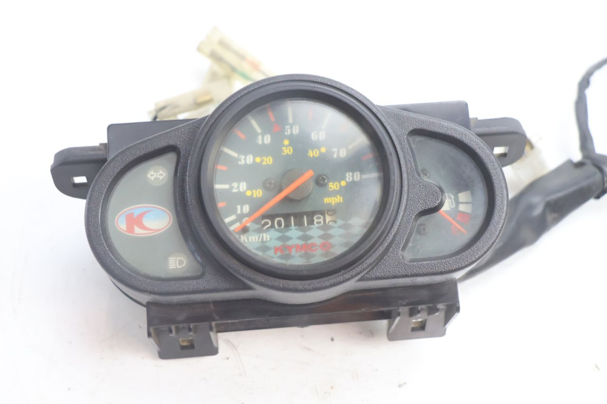 photo de COMPTEUR KYMCO AGILITY 4T 50 (2005 - 2018) - Détail de la pièce