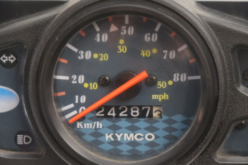 photo de Odometer KYMCO AGILITY PREMIUM 50 (2007 - 2010) - Autre angle de vue