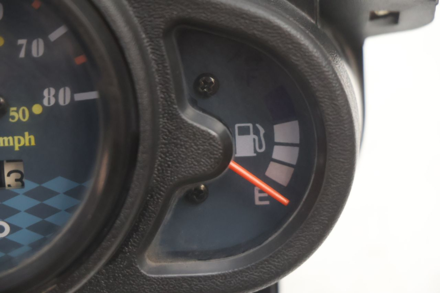 photo de Odometer KYMCO AGILITY PREMIUM 50 (2007 - 2010) - Gros plan technique