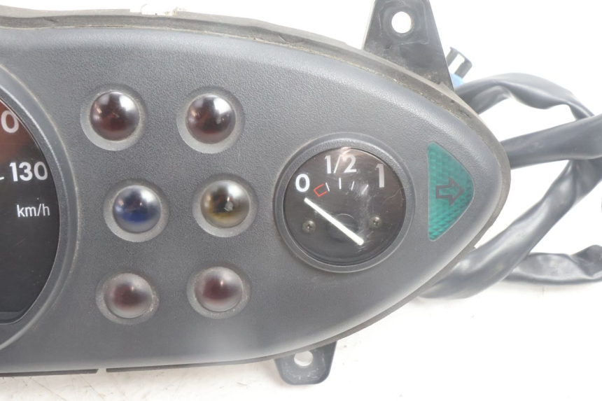 photo de COMPTEUR BMW C1 125 (2000 - 2003) - Zoom état d’usage