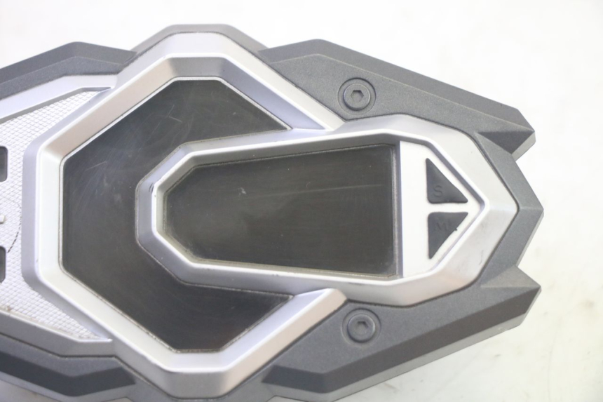 photo de COMPTEUR SYM CROX 4T 50 (2016 - 2023) - Gros plan technique