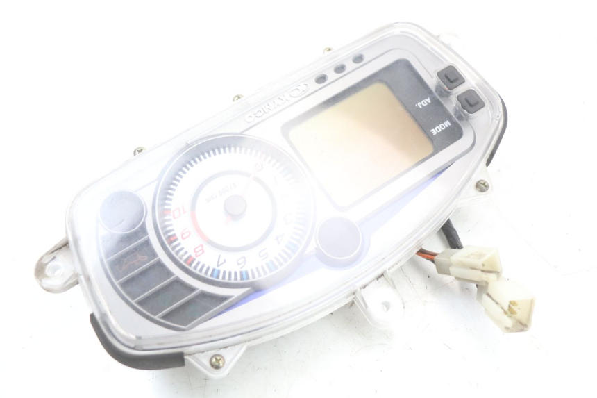 photo de COMPTEUR KYMCO DINK 4T 50 (2007 - 2018) - Gros plan technique