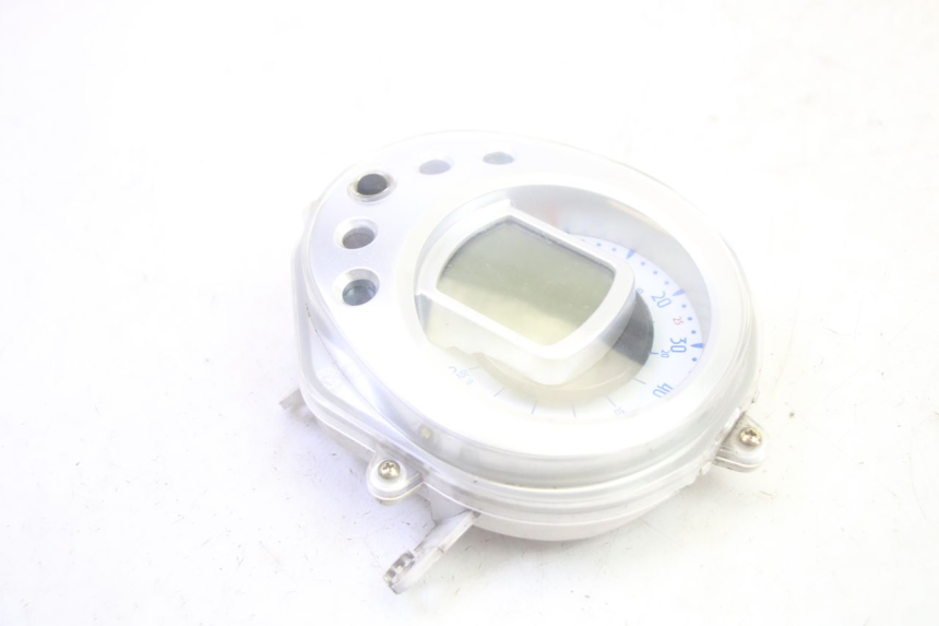 photo de COMPTEUR PEUGEOT DJANGO 4T 50 (2014 - 2019) - Autre angle de vue