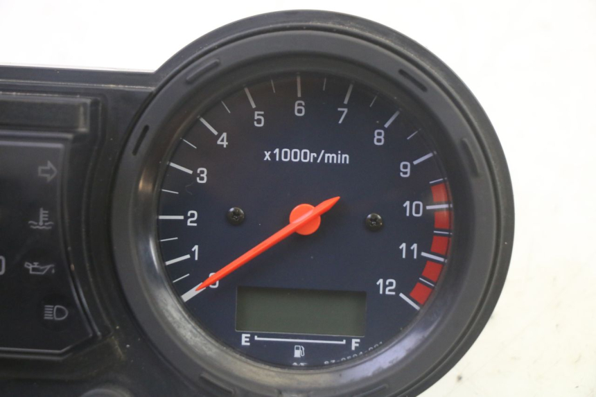 photo de COMPTEUR  SUZUKI DL V STROM 1000 (2002 - 2007) - Autre angle de vue