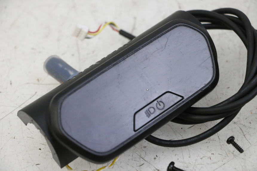 photo de COMPTEUR SEGWAY NINEBOT E2 1