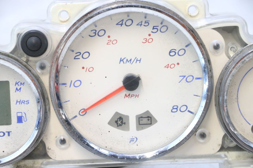 photo de COMPTEUR PEUGEOT ELYSTAR 50 (2002 - 2014) - Inspection visuelle