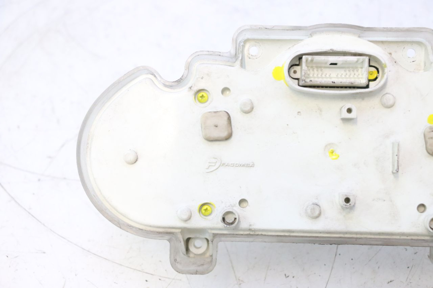 photo de COMPTEUR PEUGEOT ELYSTAR 50 (2002 - 2014) - Vue d’ensemble