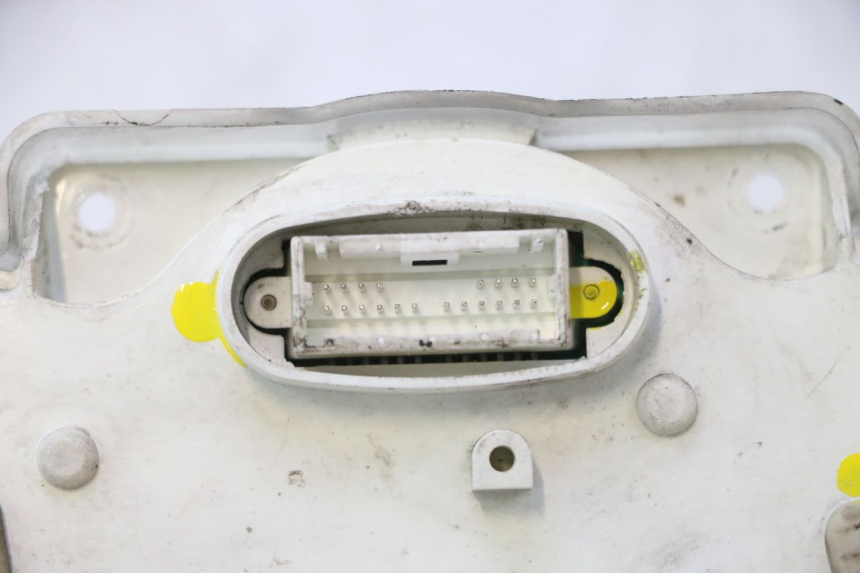 photo de COMPTEUR PEUGEOT ELYSTAR 50 (2002 - 2014) - Points de fixation