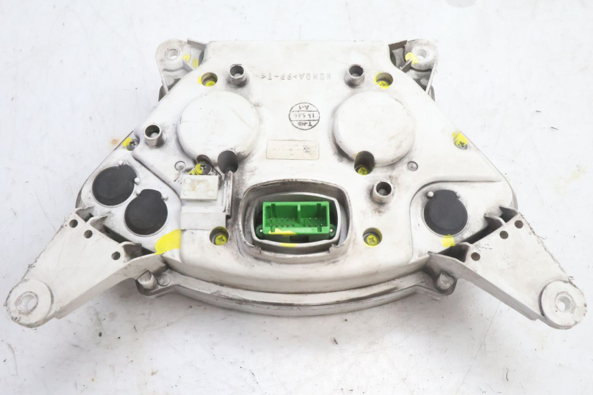photo de COMPTEUR HONDA FES PANTHEON 125 (2003 - 2007) - Marquages et références