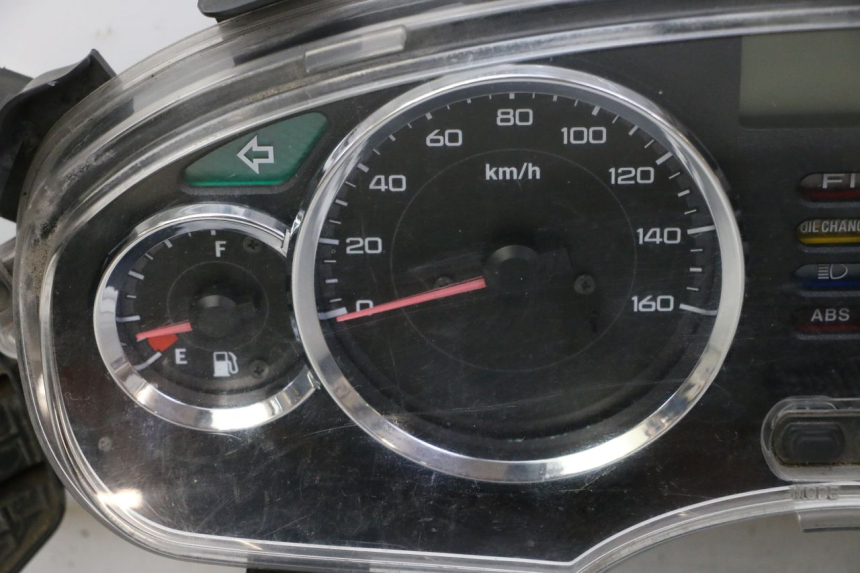 photo de COMPTEUR HONDA FES S-WING SWING ABS 125 (2007 - 2015)