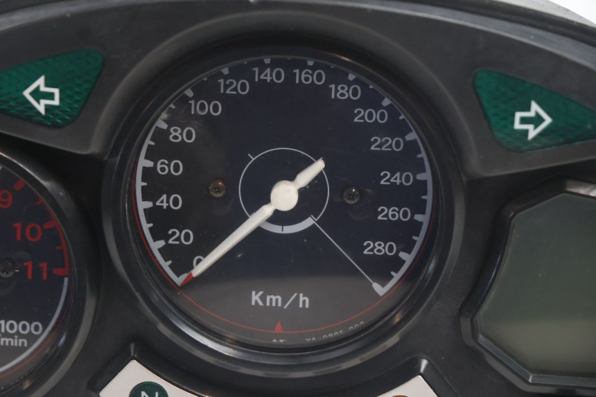 photo de COMPTEUR  YAMAHA FJR 1300 (2001 - 2005) - Zoom état d’usage