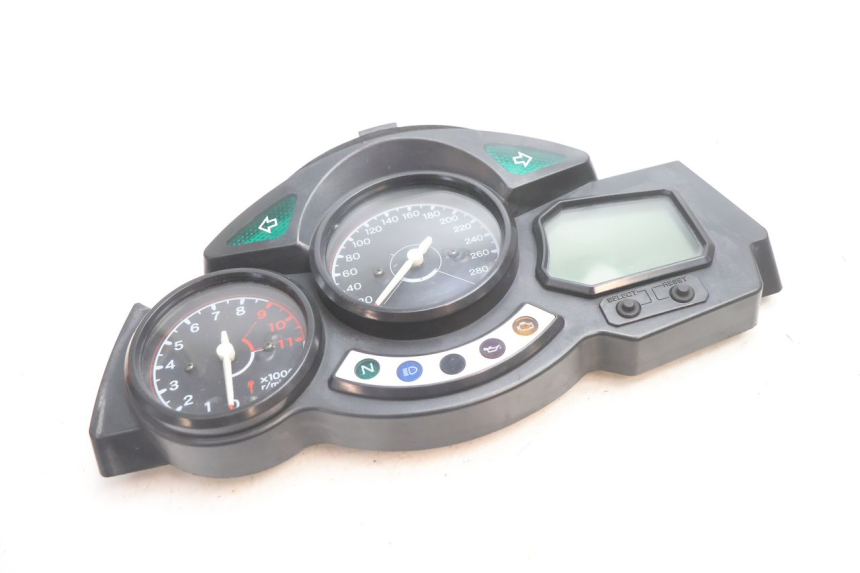 photo de COMPTEUR  YAMAHA FJR 1300 (2001 - 2005) - Vue d’ensemble