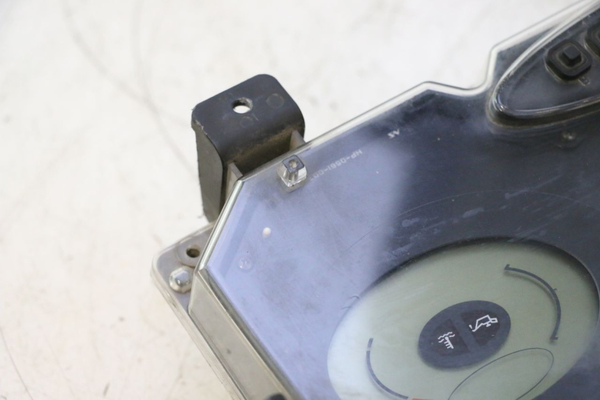 photo de COMPTEUR  HONDA FJS SILVER WING SILVERWING 400 (2005 - 2008) - Vue d’ensemble