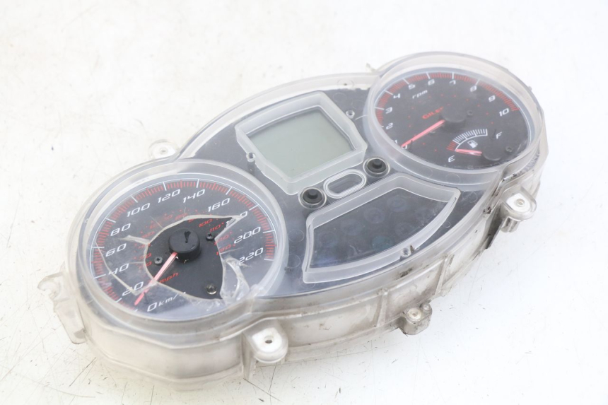 photo de COMPTEUR GILERA GP 800 (2007 - 2013)