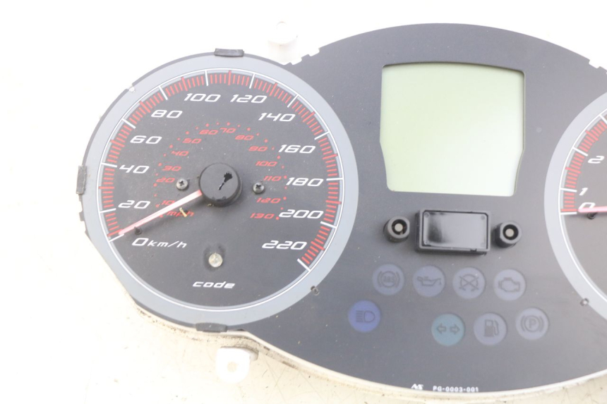 photo de COMPTEUR GILERA GP 800 (2007 - 2013)