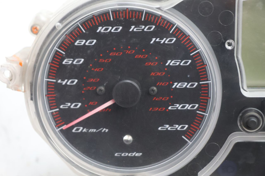 photo de COMPTEUR GILERA GP 800 (2007 - 2013) - Zoom état d’usage