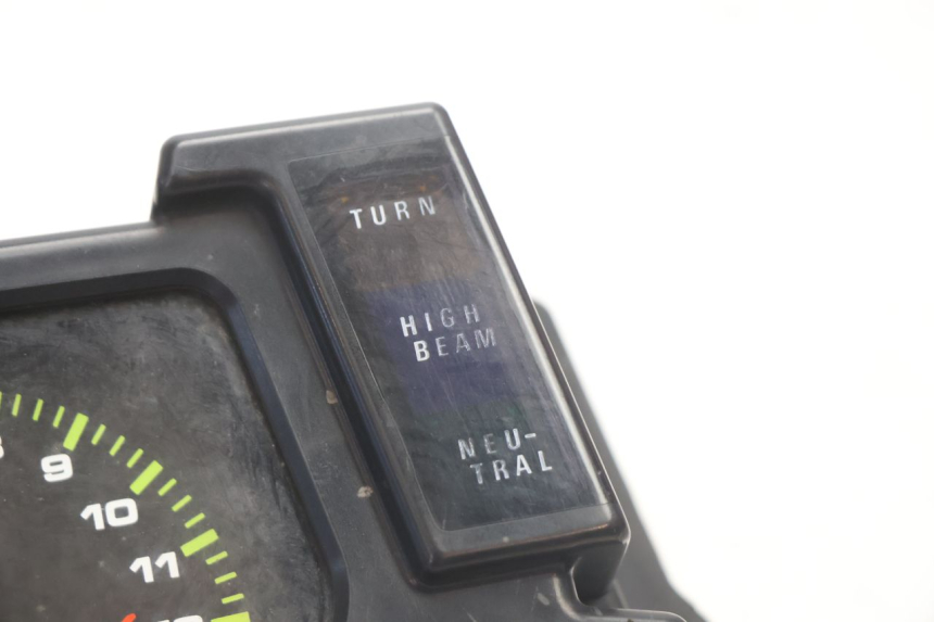 photo de COMPTEUR  KAWASAKI GPX F ZX750F 750 (1986 - 1990) - Vue d’ensemble